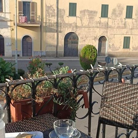 Velia'S Home Casa Vacanze B&B Castel Sant'Elia 外观 照片